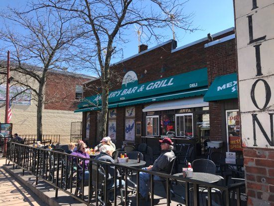 Angler's Bar and Grill