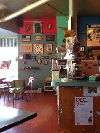 HI-FI Cafe