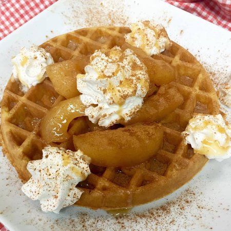 Yola's Cafe