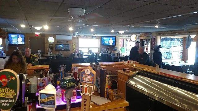 Billy Bob's Sports Bar and Grill