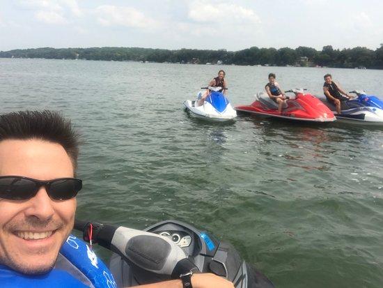 Twin Lakes Boat Rental