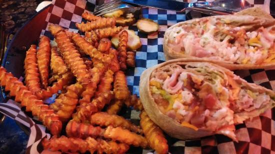 Antonio's Sports Bar & Grille