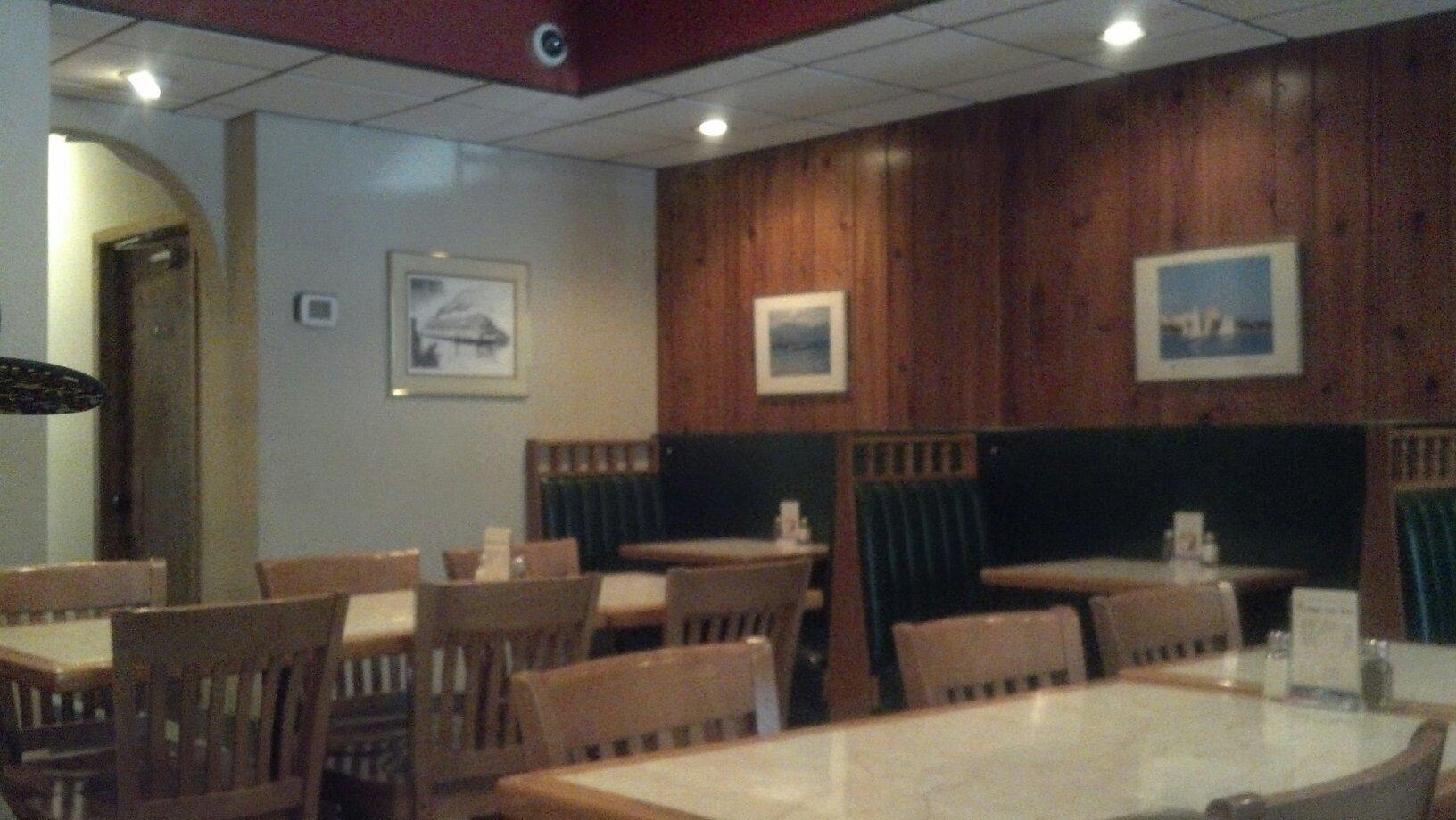 Johnnie's Bar