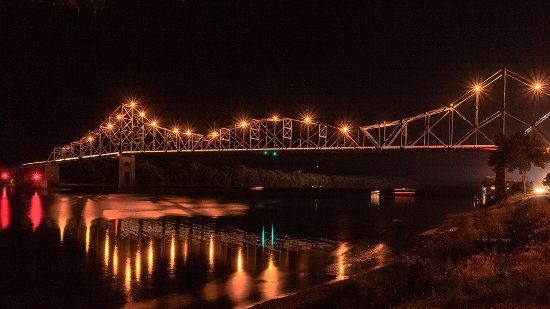 Black Hawk Bridge